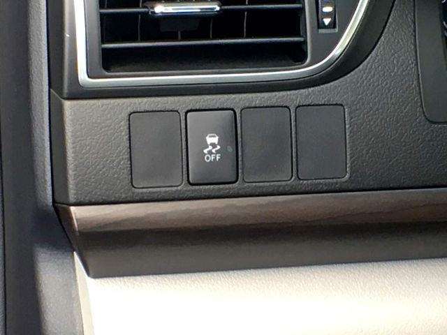 2017 Toyota Camry LE 4Dr Sedan